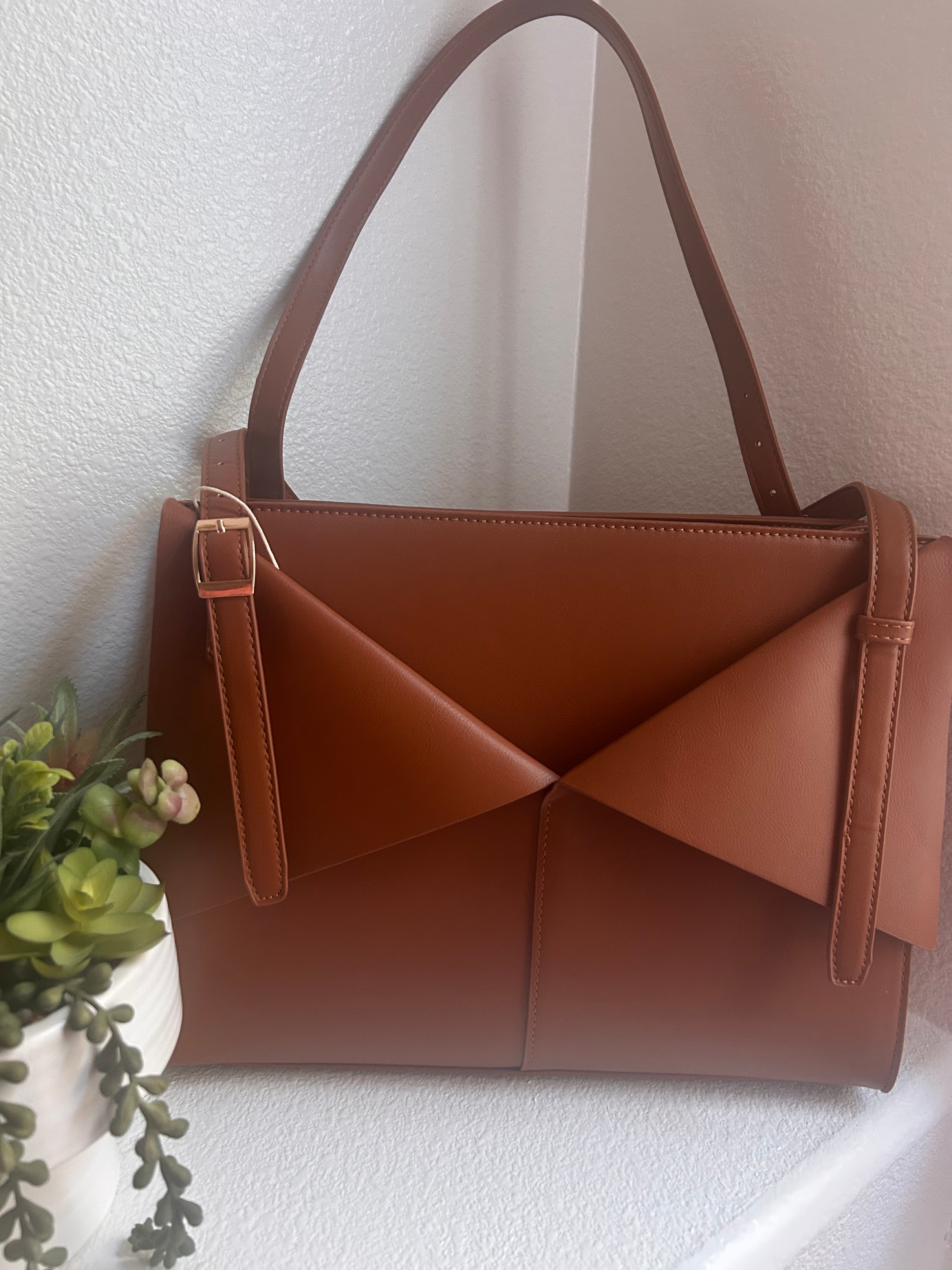 The Mocha Envelope Purse